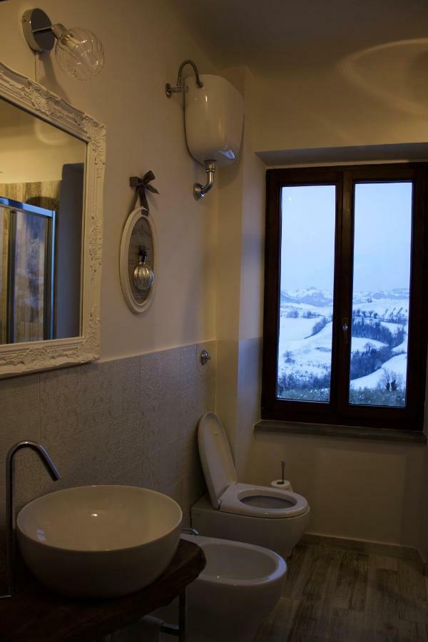 Villa Casa Sofi à Tolentino Extérieur photo